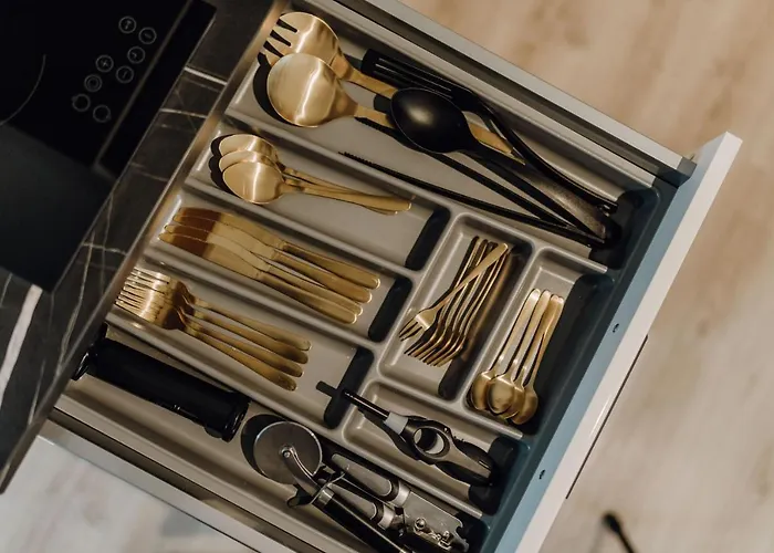 Llr Design - Sienna Beige Im Zentrum Von Apartmán Koblenc