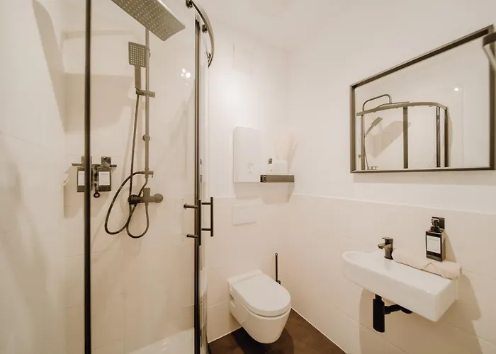 Llr Design - Sienna Beige Im Zentrum Von Apartmán Koblenc